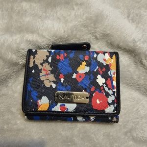 NATUICA WALLET